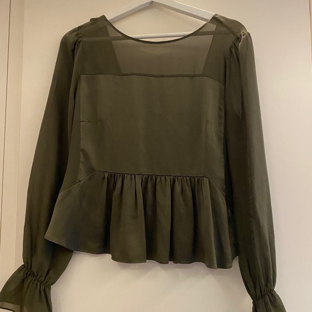 Intermix Mika Blouse! - Picture 4 of 8